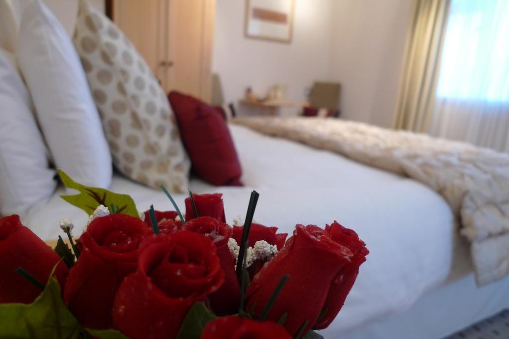 Ashburnham Hotel Pembrey Room photo