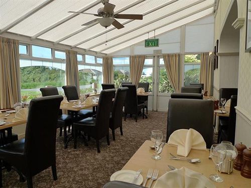 Ashburnham Hotel Pembrey Exterior photo