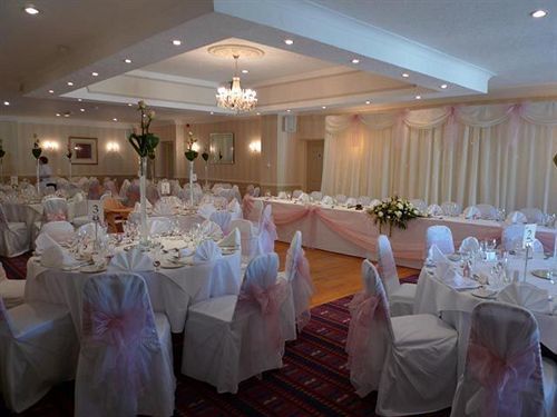 Ashburnham Hotel Pembrey Exterior photo